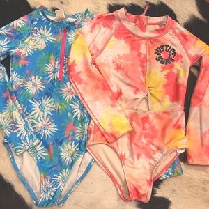 Girls size 7/8 long sleeve swimsuit rashguard